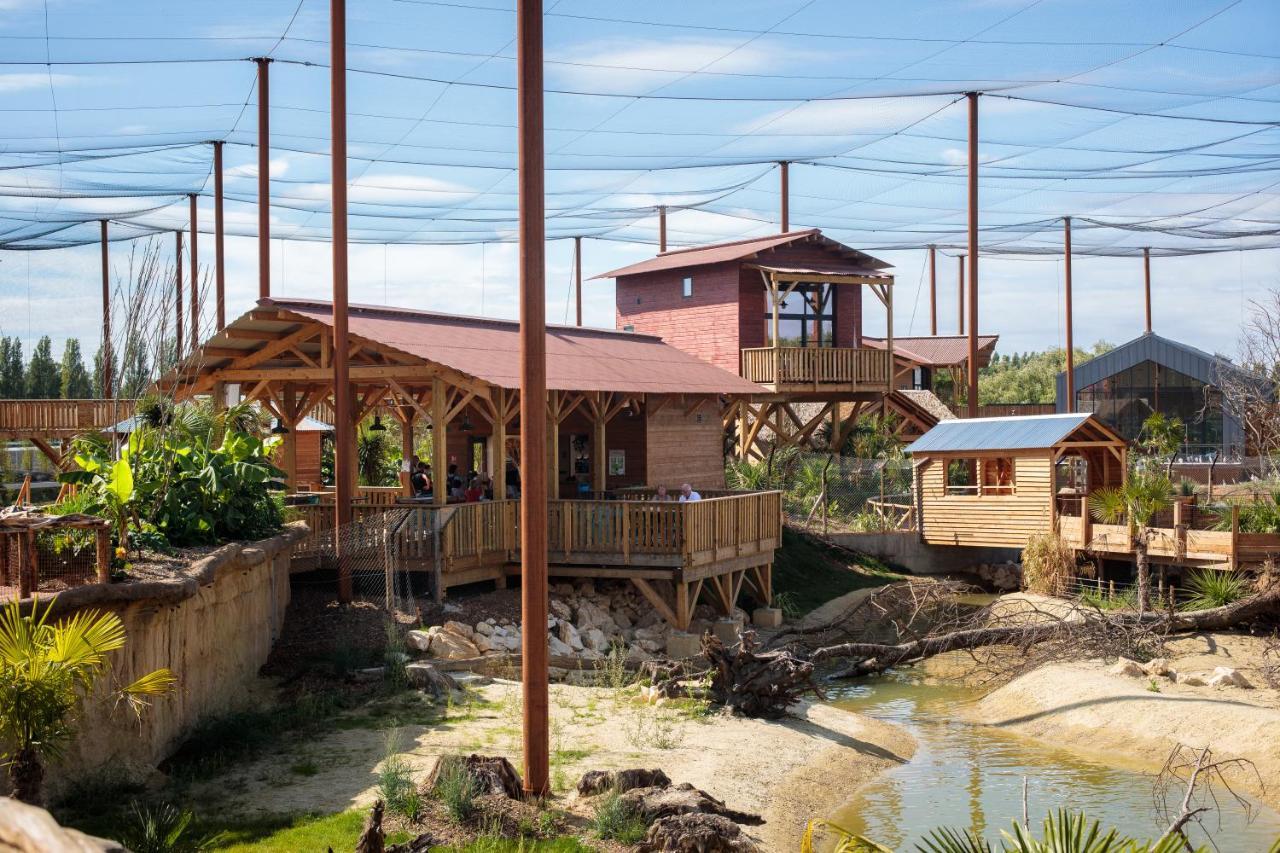 Parrot World - Les Lodges Crecy-la-Chapelle Exteriör bild